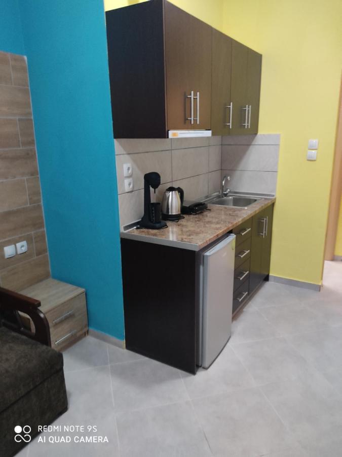 G M 2 Rooms Kentro In The Heart Of The City Larissa Luaran gambar