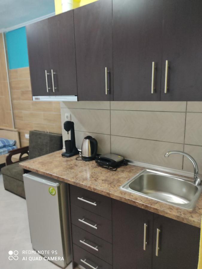 G M 2 Rooms Kentro In The Heart Of The City Larissa Luaran gambar
