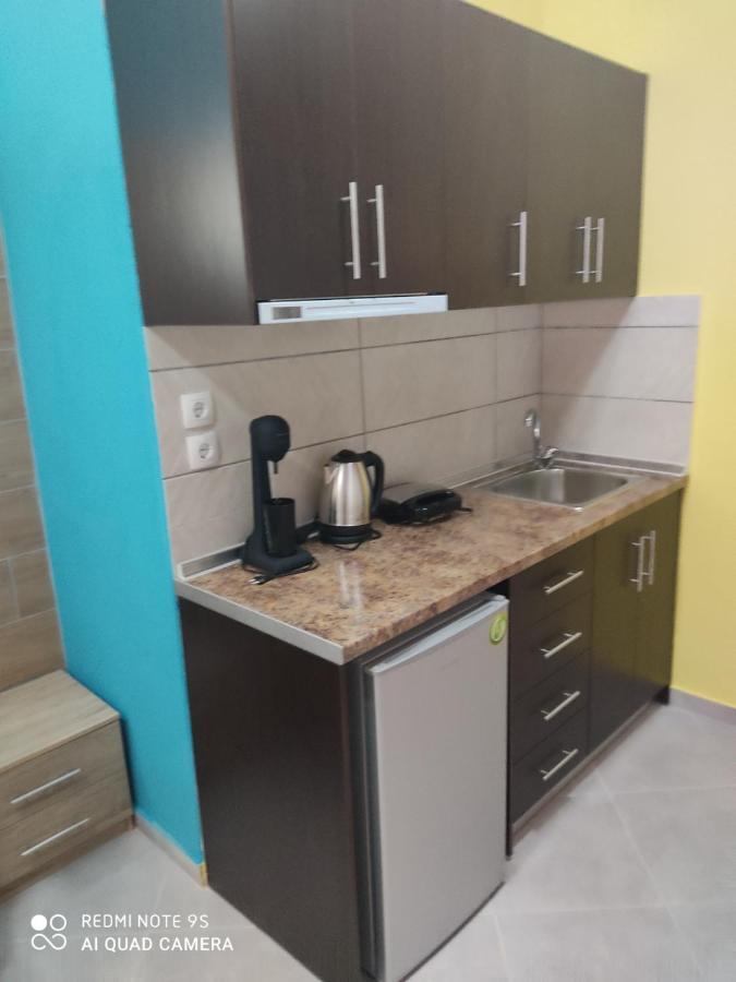 G M 2 Rooms Kentro In The Heart Of The City Larissa Luaran gambar