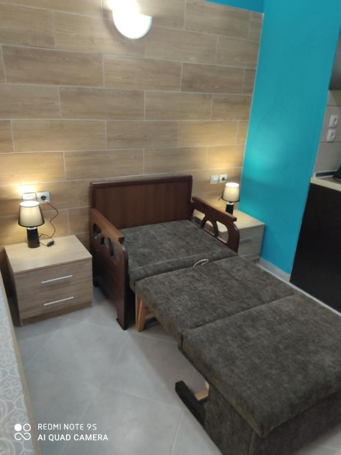 G M 2 Rooms Kentro In The Heart Of The City Larissa Luaran gambar